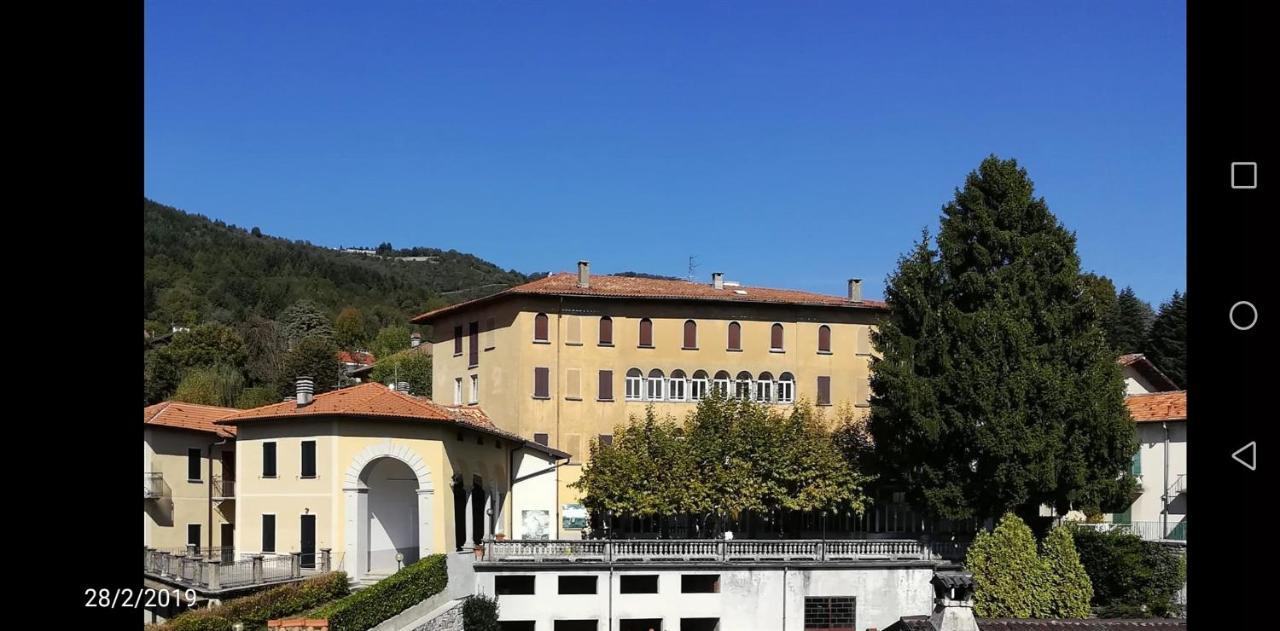Residenza Santa Valeria Hotel Caglio Exterior photo